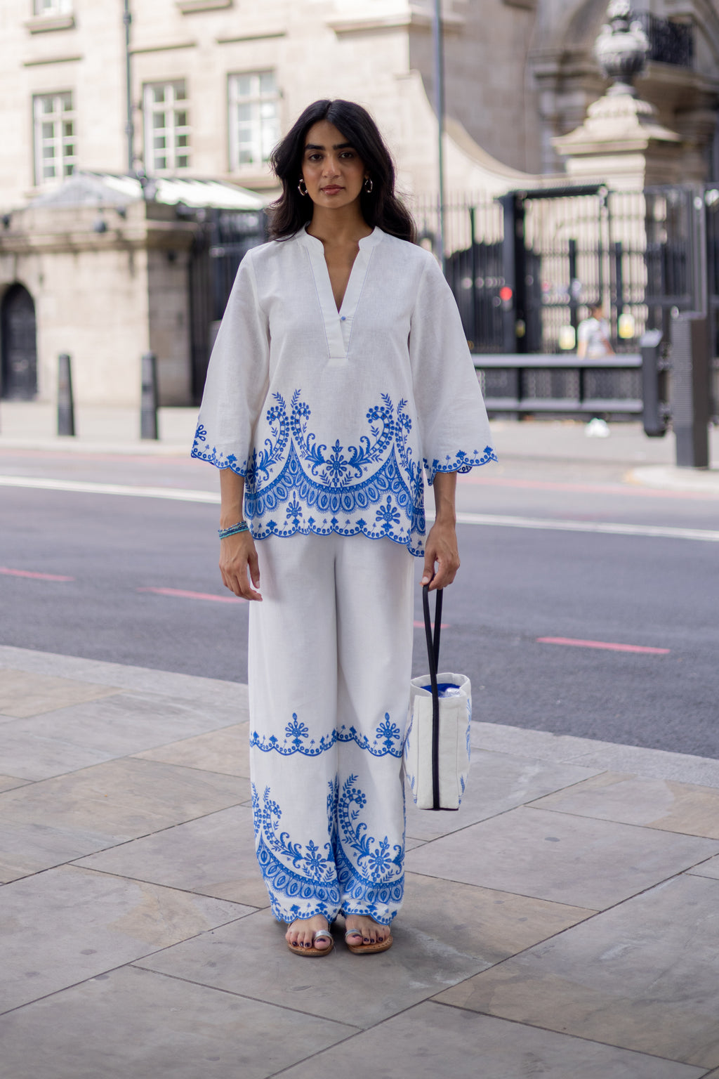 Azure White Broderie Set – Elegant Detailing in a Timeless Chic Style