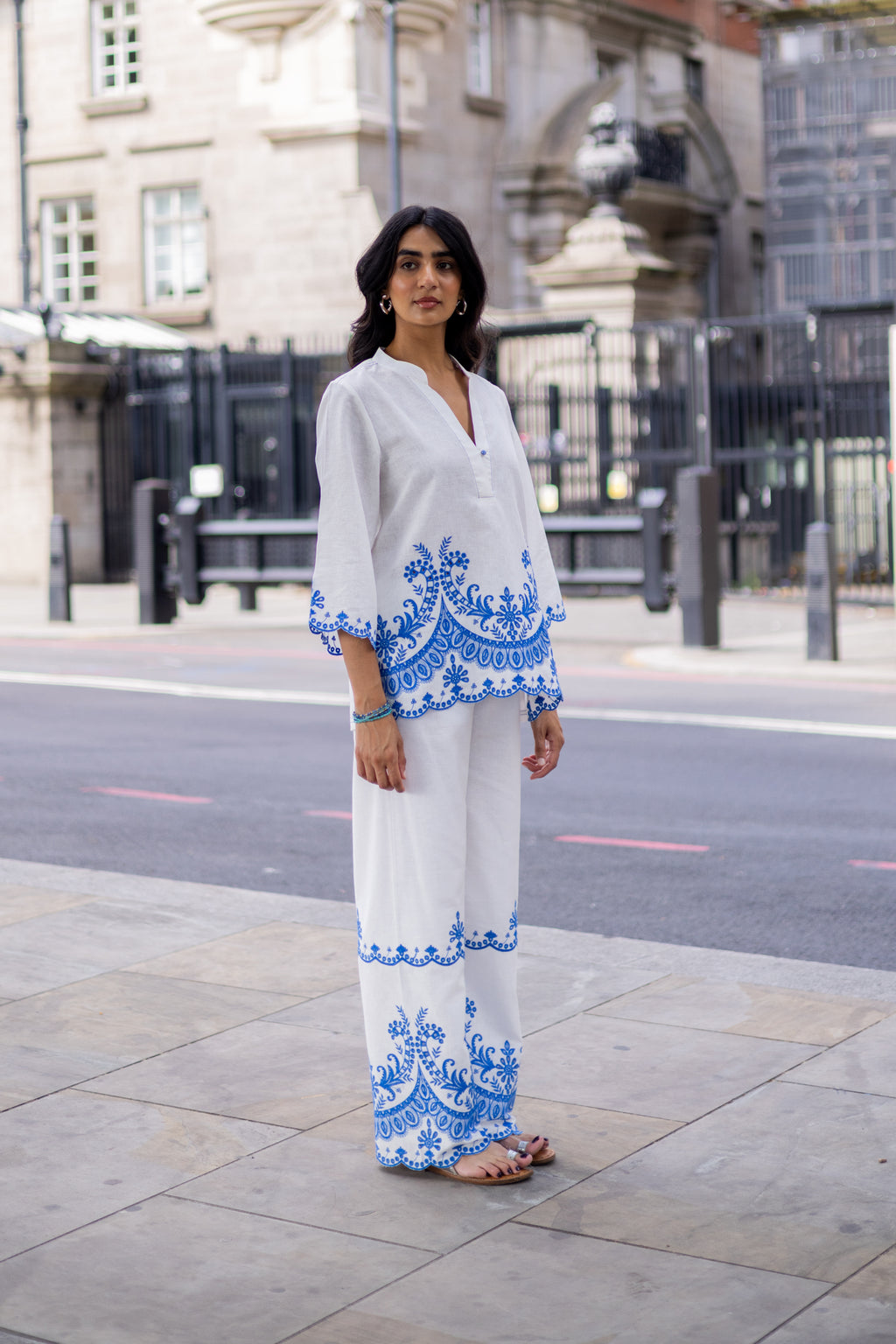 Azure White Broderie Set – Elegant Detailing in a Timeless Chic Style