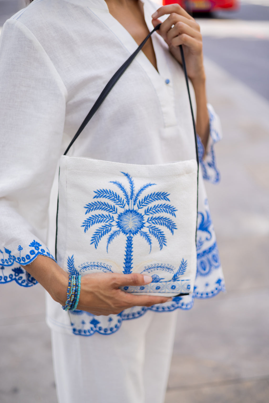 Azure White Broderie Set – Elegant Detailing in a Timeless Chic Style