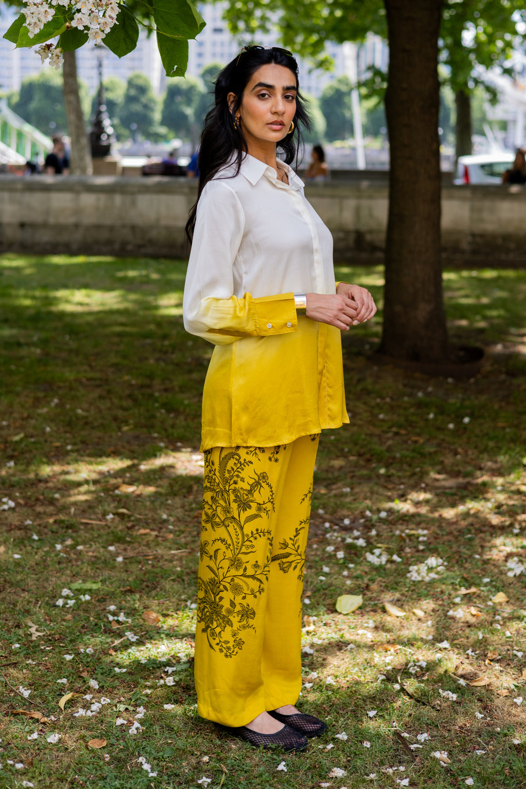 Honey Ombre Floral Set – Gradient Hue with Elegant Bloom Detailing