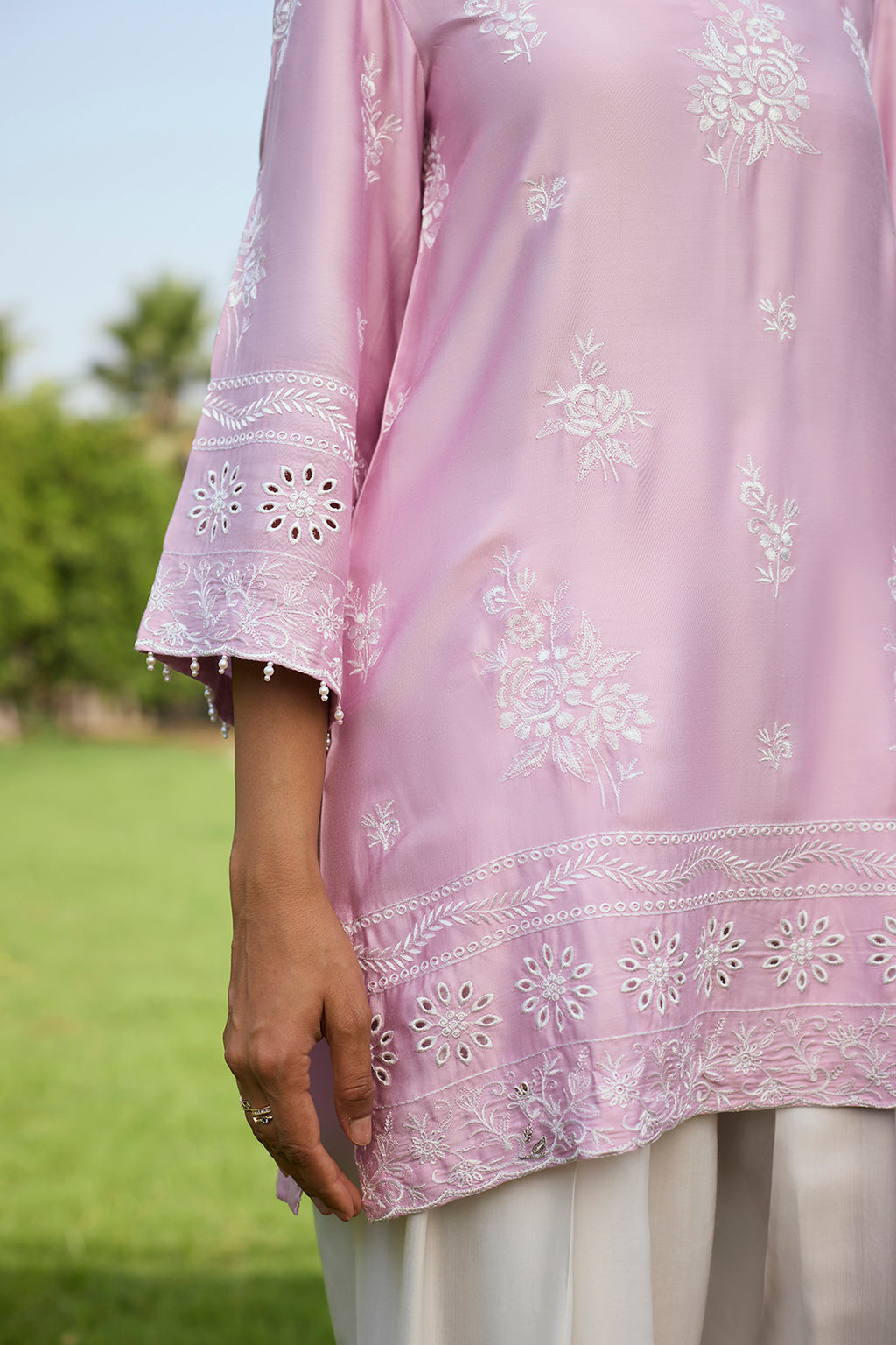 Pink Ombre Farshi Salwar Set – Elegant Gradient Hue with Intricate Embroidery