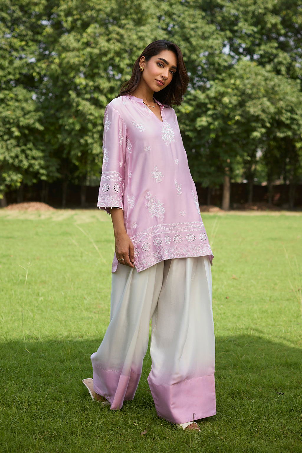 Pink Ombre Farshi Salwar Set – Elegant Gradient Hue with Intricate Embroidery