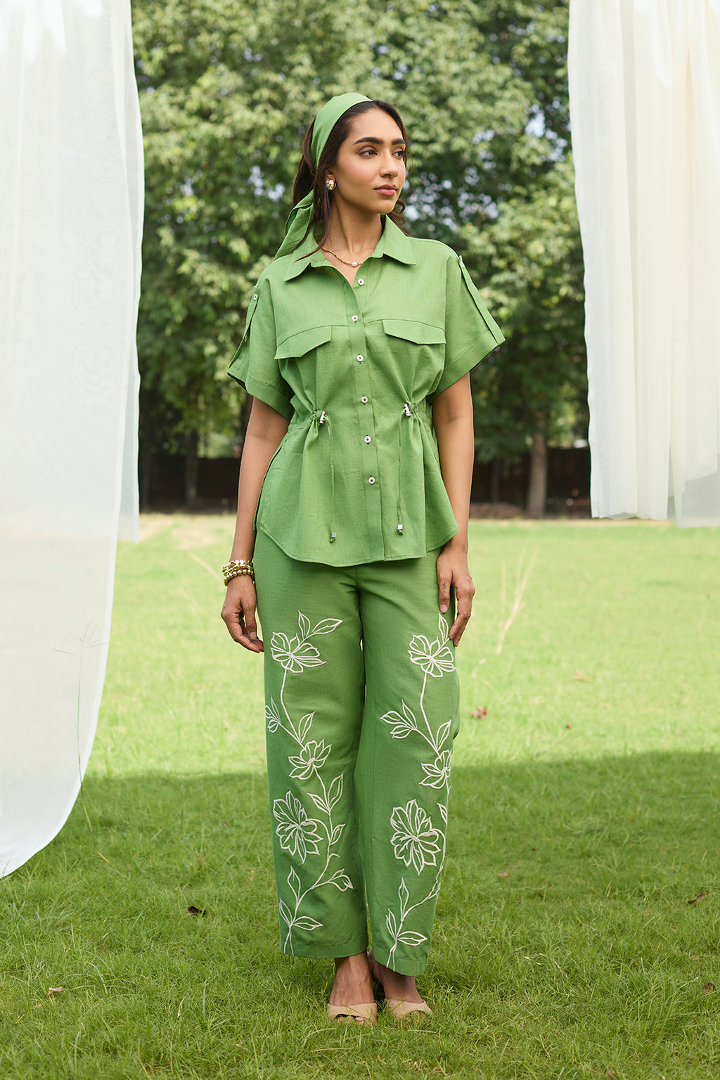 Green Linen Embroidered Set – Delicate Floral Detailing with a Graceful Finish