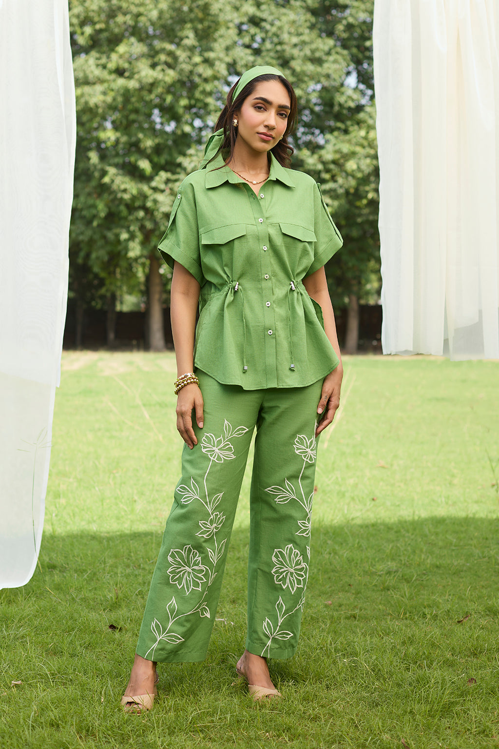 Green Linen Embroidered Set – Delicate Floral Detailing with a Graceful Finish