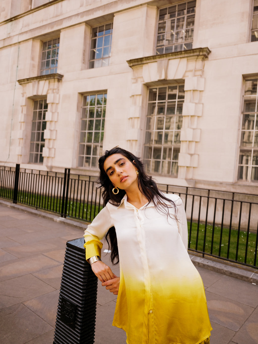 Honey Ombre Floral Set – Gradient Hue with Elegant Bloom Detailing