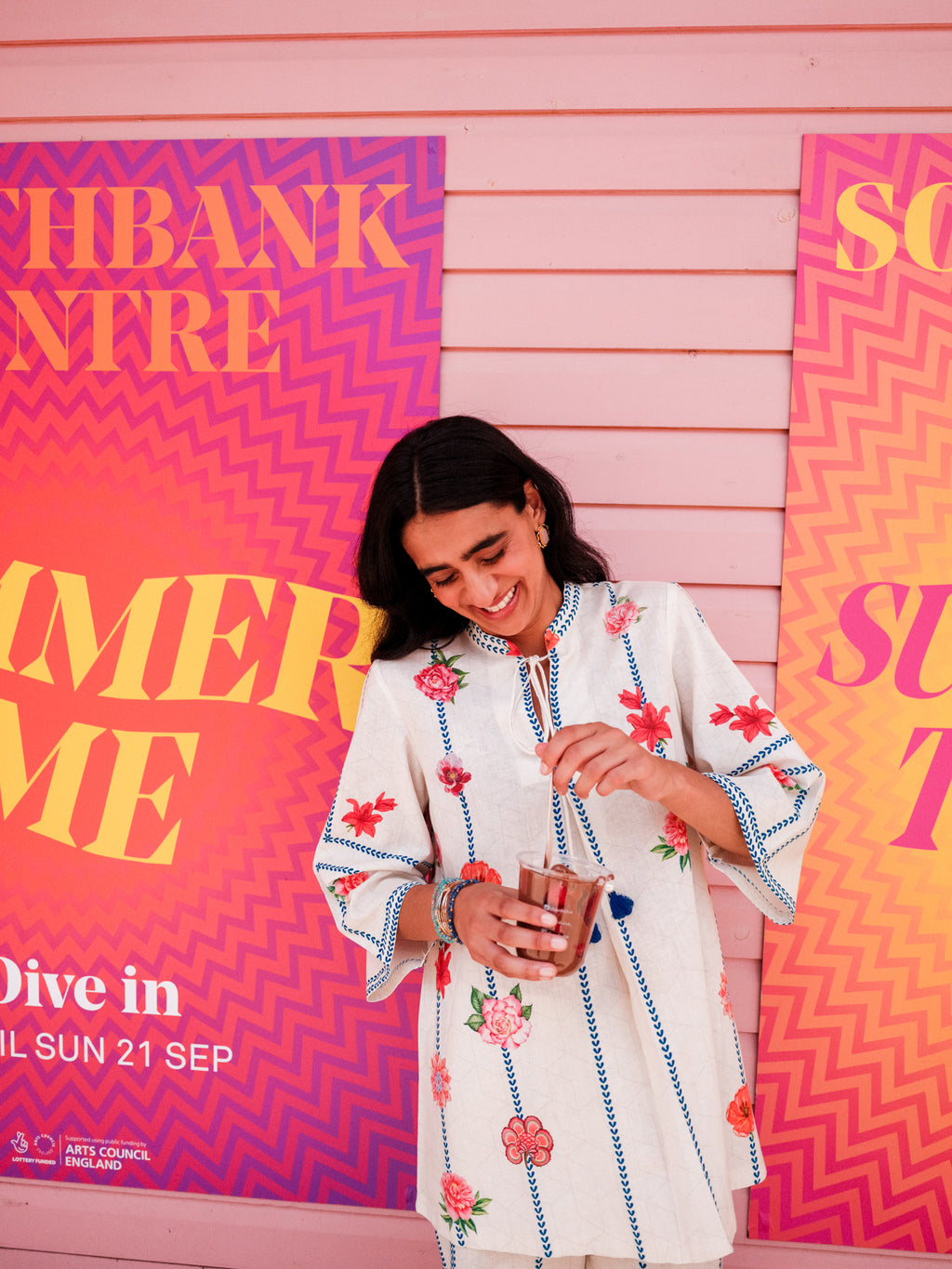 Cream Meadow Bloom Set – Elegant Floral Detailing in a Subtle Pastel Hue